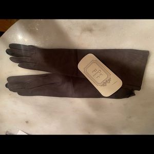 Christian Dior vintage new suede log gloves